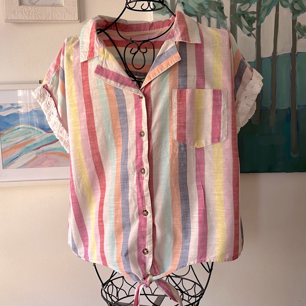 Super cute, multi stripe, tie from blouse. Great condition. No tag, size Large.